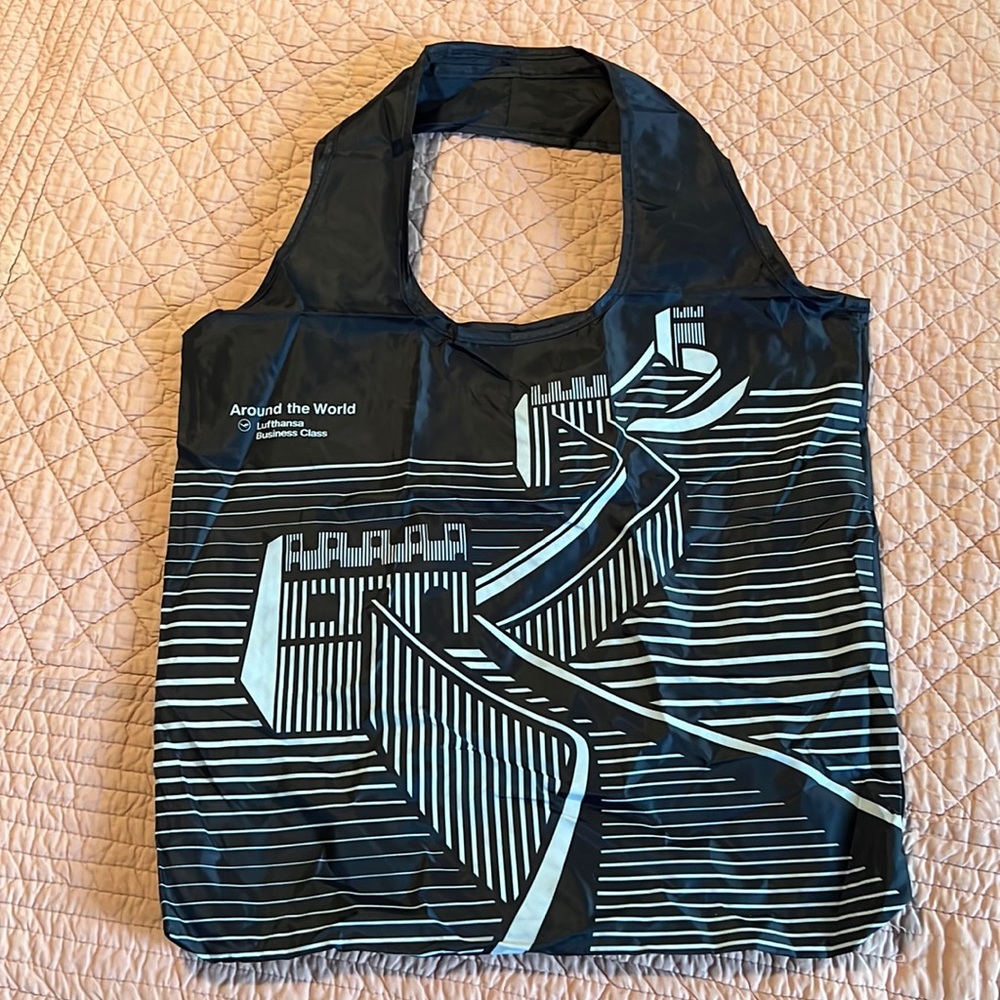 TWO Lufthansa Around The World Collection totes